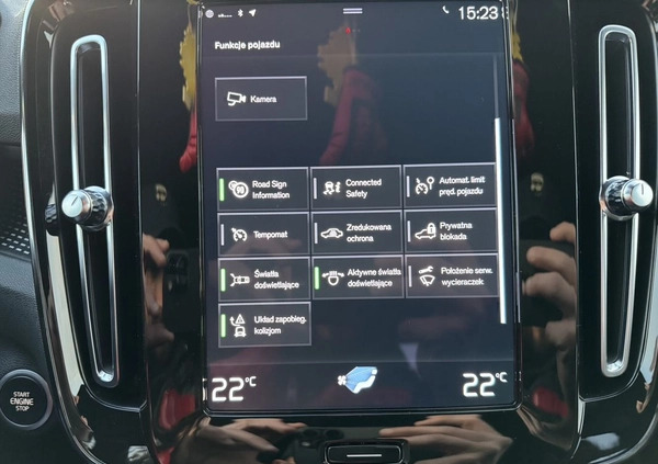Volvo XC 40 cena 149900 przebieg: 68000, rok produkcji 2021 z Górowo Iławeckie małe 352